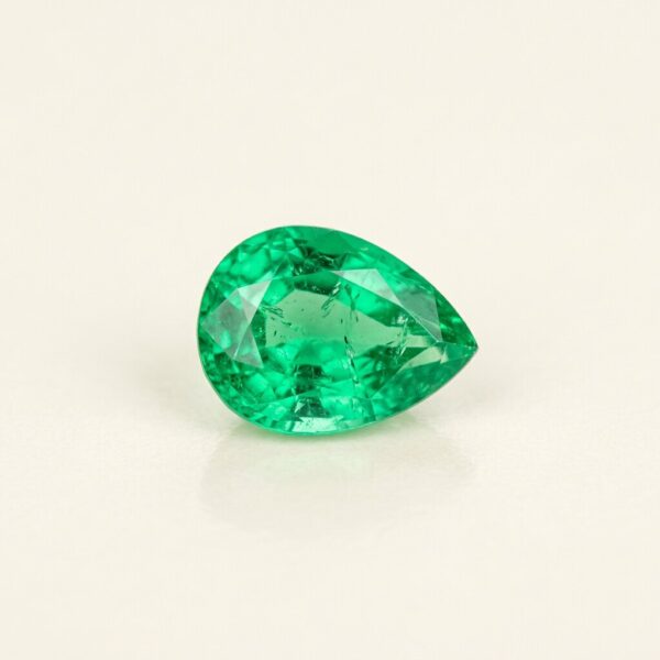 0.86 ct Panjshir Emerald, Pear, Minor Oil